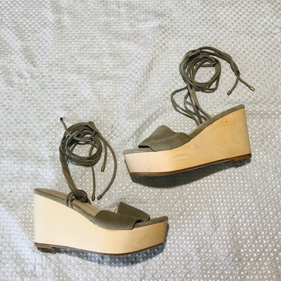 Raye wedges - Picture 1 of 9